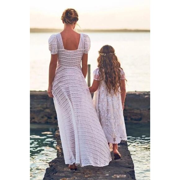 NWT $795 Loveshackfancy Ivory Ryan Scalloped Embroidered Ball Gown Dress… - Picture 9 of 16